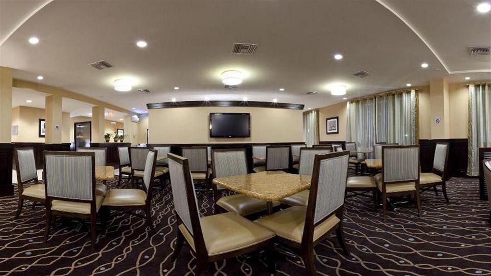 Holiday Inn Express Jacksonville Beach By Ihg Exteriör bild