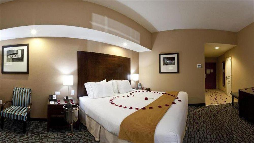 Holiday Inn Express Jacksonville Beach By Ihg Exteriör bild